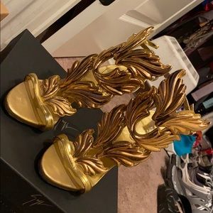 Giuseppe zanotti Coline 110 siutta pl shooting oro